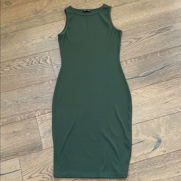Khaki Green Sleeveless Ribbed Midi Dress Size Small Pretty Garden - Picture 4 of 5